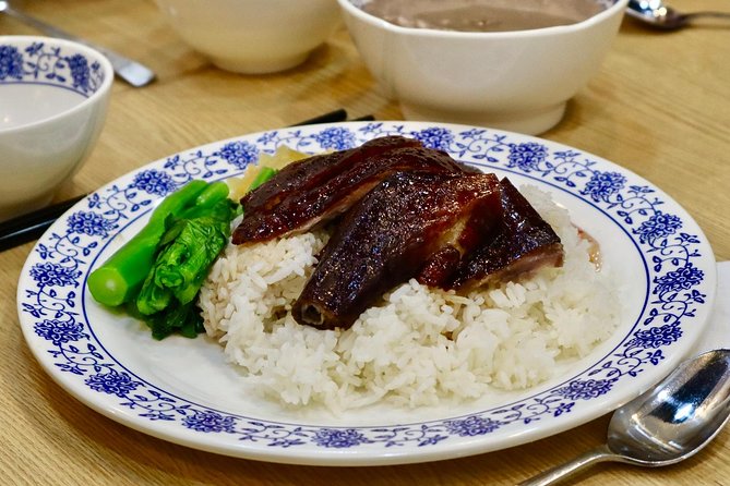 Hong Kong's Tin Hau Hidden Eats Food Tour with 7+ Local Tastings - Victoria Park, Queen’s College, and the Central Library