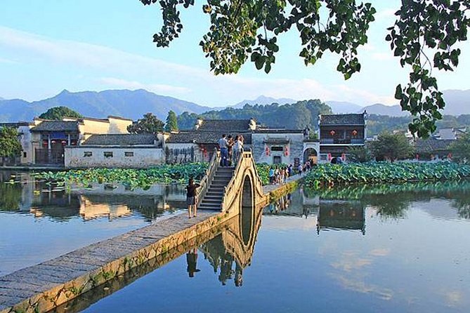 Hongcun Ancient Village Half-Day Private Tour from Huangshan - Why Hongcun Works So Well as a Half-Day Trip