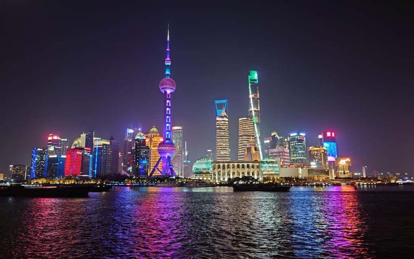 Huangpu Night Cruise: Cozy Vibe & Modern Shanghai Glow - Picking the right boat and deck