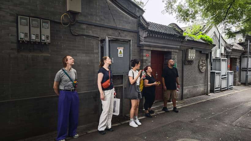 Hutong Walking Tour: Discover Real Beijing without Crowds - Miaoying Temple and the final look at Beijing’s skyline