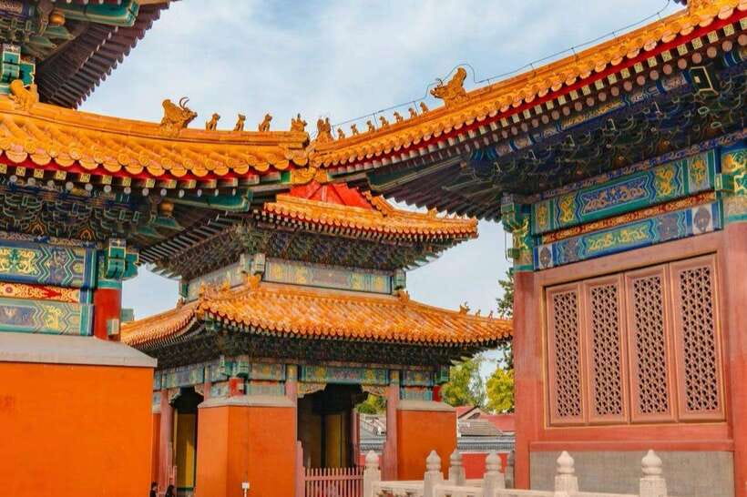Hutong Walking Tour: Discover Real Beijing without Crowds - Guangji Temple and the quiet side of local worship