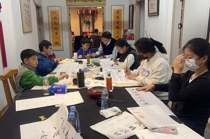 Immerse Yourself:Chinese Calligraphy Experience in Beijing Hutong - Why this short Beijing class is worth your time