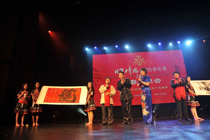 Immerse Yourself:Chinese Calligraphy Experience in Beijing Hutong - Creating your own calligraphic pieces