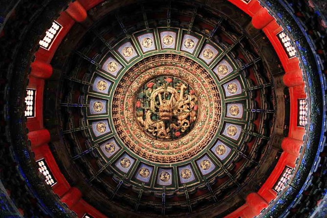 In-depth Forbidden City tour with Royal Icehouse Lunch - The corner tower and the palace walls