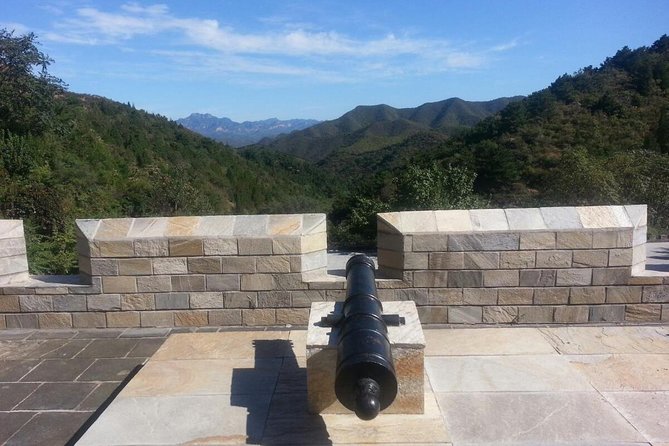 Jinshanling Great Wall Day Trip: Transfer or Guided Service - How much value do you get for $88.20?