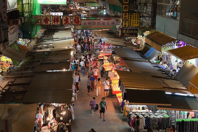 Kowloon Night Street Food Tour with a Local: Private & Customized - The food itself: six to eight bites, not six to eight full meals