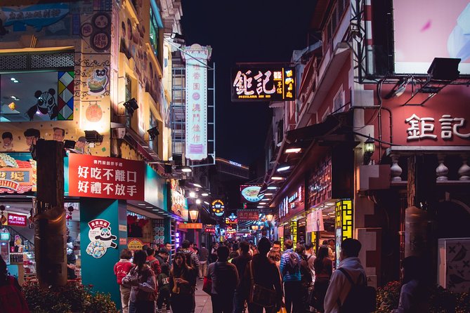 Kowloon Night Street Food Tour with a Local: Private & Customized - Mong Kok markets: shopping, snacks, and sensory overload