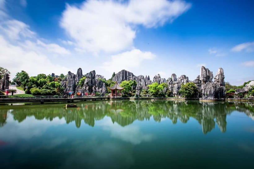 KunmingStone Forest Private Tour:Scenic Walks+Guide Insights - A quieter turn at the Minor Stone Forest