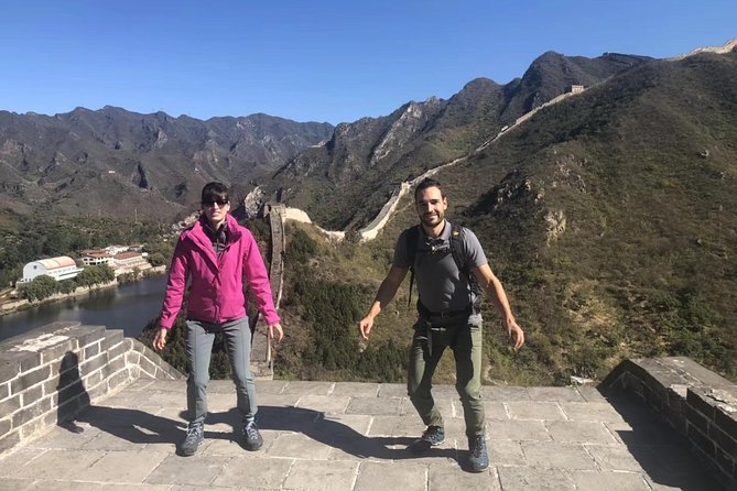 Layover Private Tour to Mutianyu Great Wall from Capital Airport ( PEK) - Who should book this private Great Wall visit