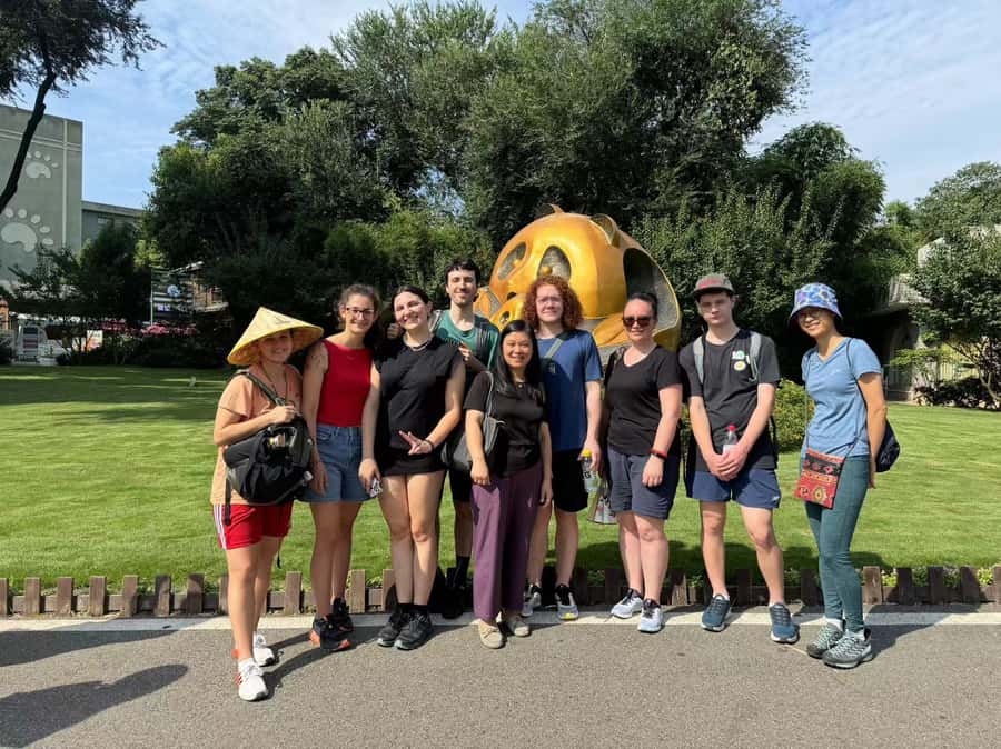 Leshan Grand Buddha Scenic Area and Panda Park Day Tour - Chengdu Research Base: the morning highlight