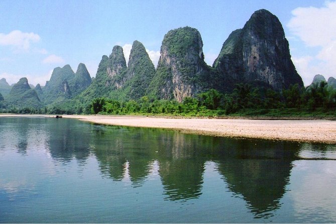 Li River Cruise ticket from Guilin to Yangshuo with pickup - The 8 a.m. pickup and ride to Mopanshan Pier