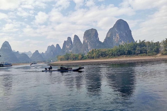 Li River Cruise with bamboo Rafting & Xianggong Hill Private Tour - Comfort, pace, and practical limits