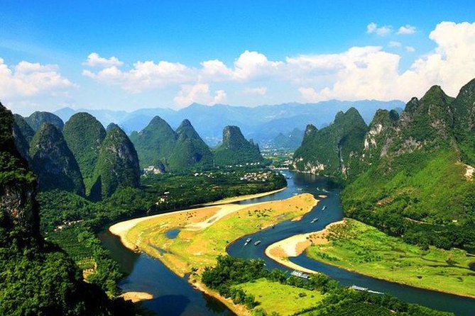Li River cruise & Yangshuo countryside private day tour - What the boat ride is like