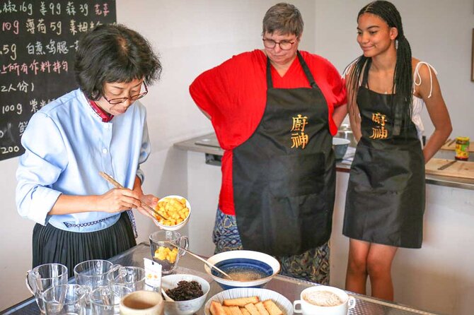 Lijiang Naxi Cuisine Cooking Class & Market Visit - The main strengths and the limits
