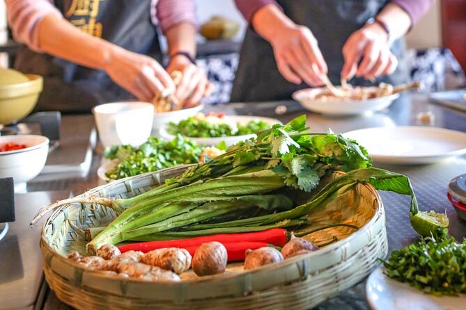 Lijiang Naxi Cuisine Cooking Class & Market Visit - Should you book the Naxi cooking class?