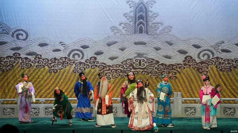 Liyuan Theater Beijing Opera Show Tickets - Should You Book Liyuan Theater?