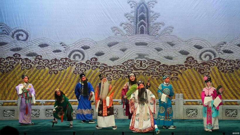 Liyuan Theater Beijing Opera Show Tickets - How the One-Hour Performance Unfolds