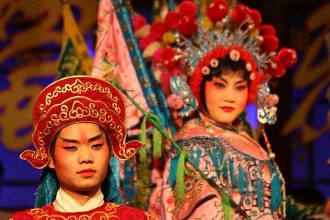 Liyuan Theatre Peking Opera Ticket - The visual spectacle: makeup, costumes, and movement