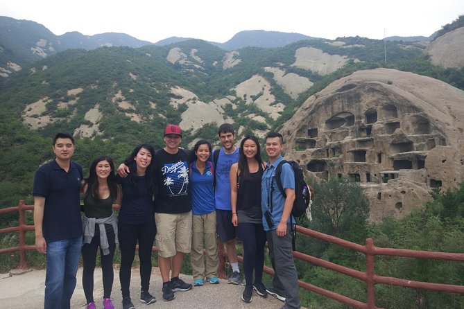 Longqingxia Gorge Cruise and Guyaju Cave Dwellings Private Day Tour - What the private format adds
