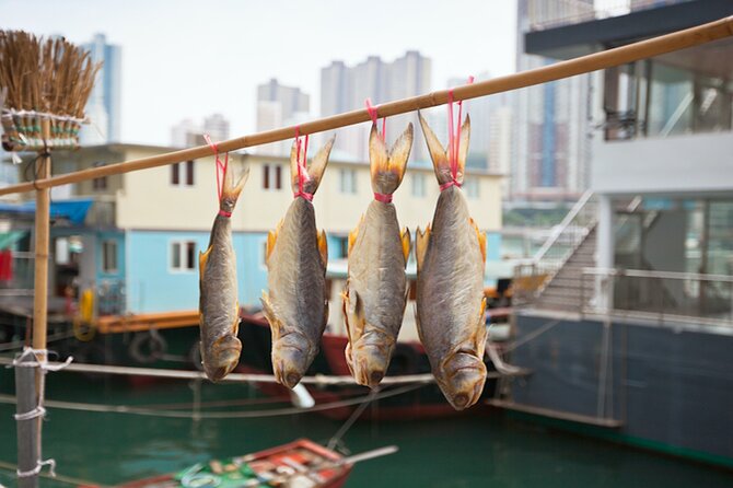 Lunar New Year Preparation Group Tour - Hong Kong Island - How the timing and group size affect your day