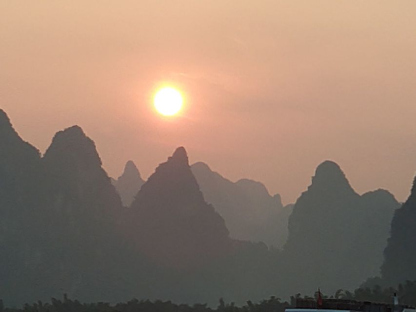 Luoyang: Day tour from Xian or LuoYang with tickets options - What the limited feedback can and cannot tell you