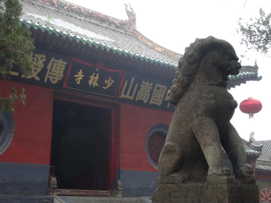 Luoyang: Day tour from Xian or LuoYang with tickets options - Moving from Luoyang to Shaolin Temple