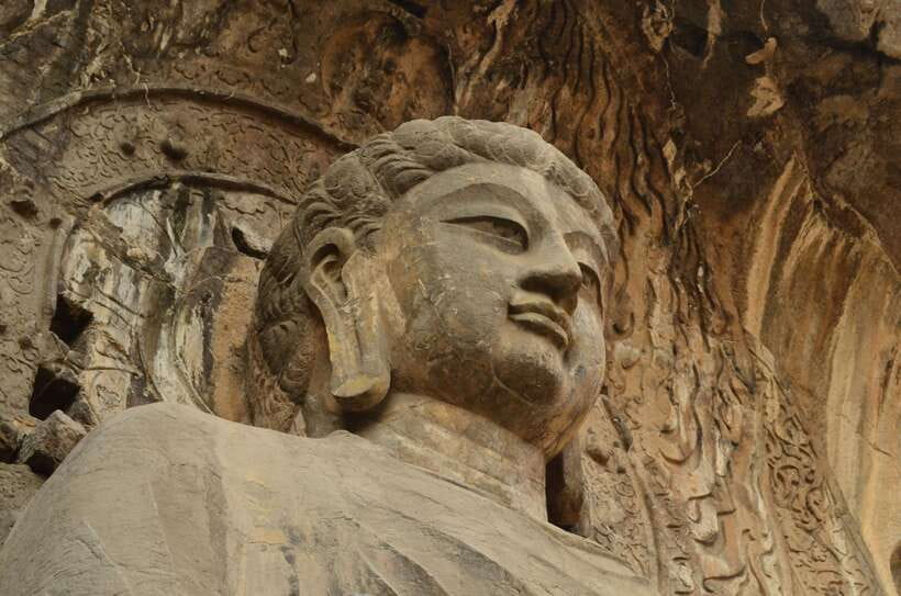 Luoyang: Longmen Grottoes Optional Tours or Tickets Only - What you are really buying for $27