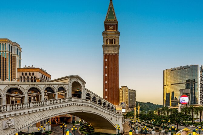 Macau Highlights & Culture Day Trip from Hong Kong with Pickup - Na Tcha Temple and Macau’s mixed identity