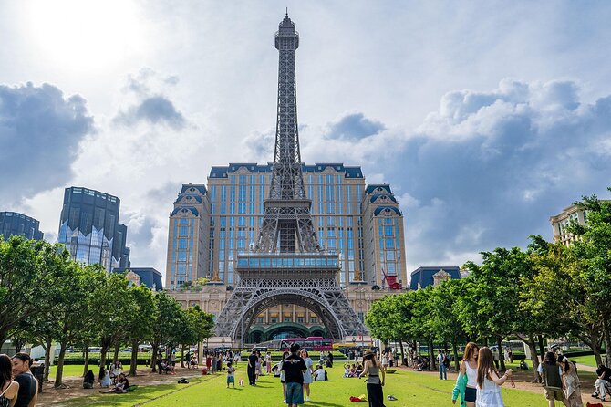 Macau Highlights & Culture Day Trip from Hong Kong with Pickup - The Parisian and The Venetian on the late option