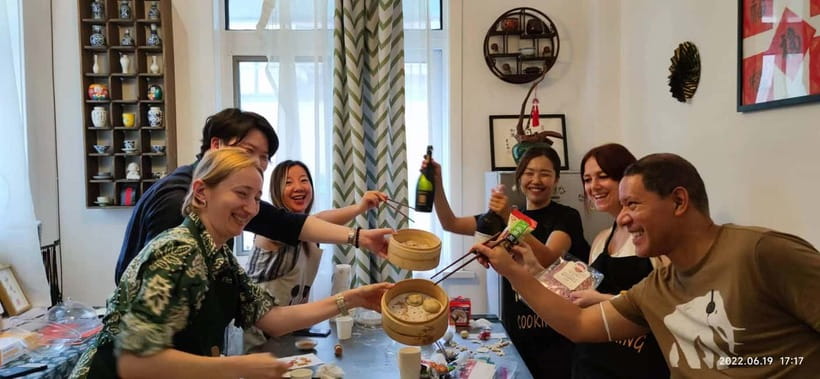 Make Soup Dumpling: Vegan or Pork in Shanghai Shikumen - Why making xiaolongbao takes 2.5 hours