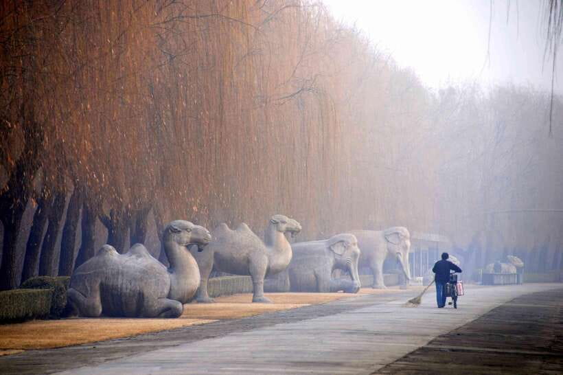 Ming Tombs Private Tour: Sacred Road, Dingling and Changling - What the private format adds at $135 per person