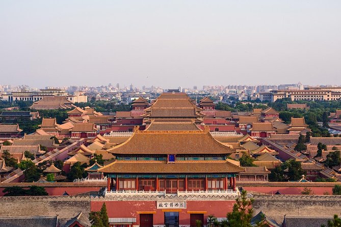 Mini Group: Beijing Forbidden City Tour with Great Wall Hiking at Mutianyu - The vehicle, guide, and group experience