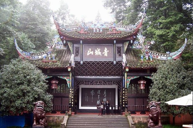 Mount Qingcheng and Dujiangyan Irrigation System Private Day Tour from Chengdu - Why this Chengdu day trip works so well