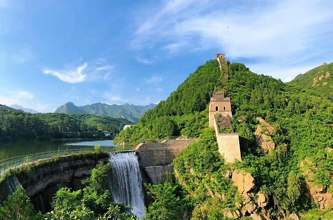 Mutianyu and Huanghuacheng Great Wall Private Tour with English Speaking Driver - Is $128 per person a fair price?