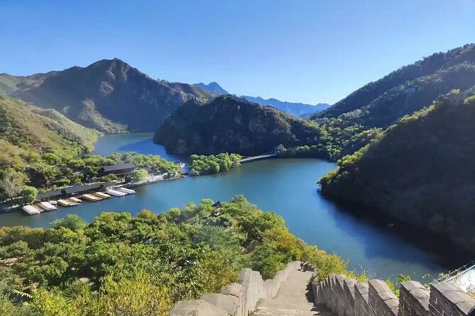 Mutianyu Great-wall and Huanghuacheng Water Great-wall Tour within One Day - Huanghuacheng: the quieter, water-framed wall