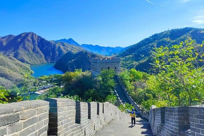 Mutianyu Great-wall and Huanghuacheng Water Great-wall Tour within One Day - Is $207.70 a fair price?