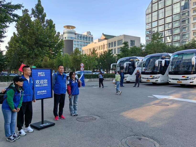 Mutianyu Great Wall Bus, Departure 8/9/10am, Return 3/4/5pm - Five hours at Mutianyu, and how to use them
