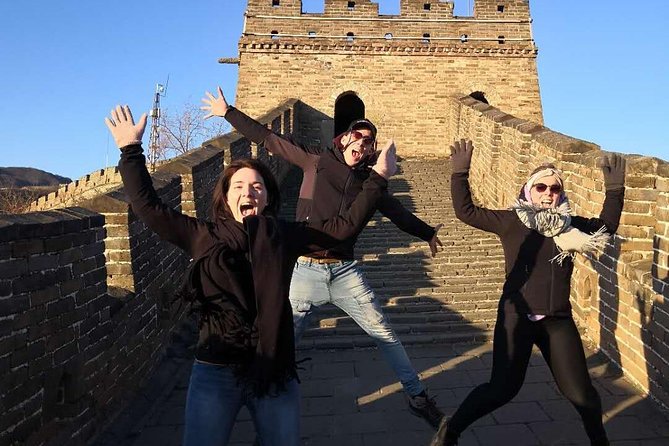 Mutianyu Great Wall & Old Hutong Private Layover Guided Tour - Mutianyu Great Wall in about two and a half hours