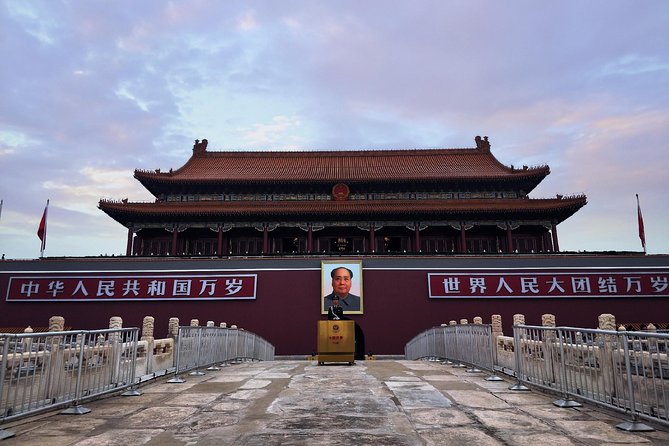 Mutianyu Great Wall Private Layover Tour from PEK/PKX Airport - Meeting your guide at PEK or PKX