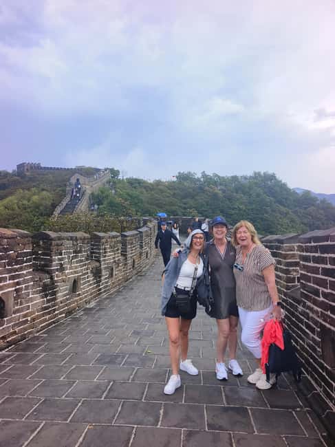 Mutianyu Great Wall Private Tour with English Driver - Who should book this private Mutianyu trip?