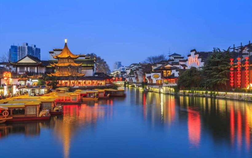 Nanjing: Night Cruise on Outer Qinhuai River for Adults - Key points to know before you go