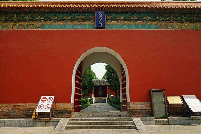 Nanjing Private English Tour Guide Service - How the eight-hour day takes shape