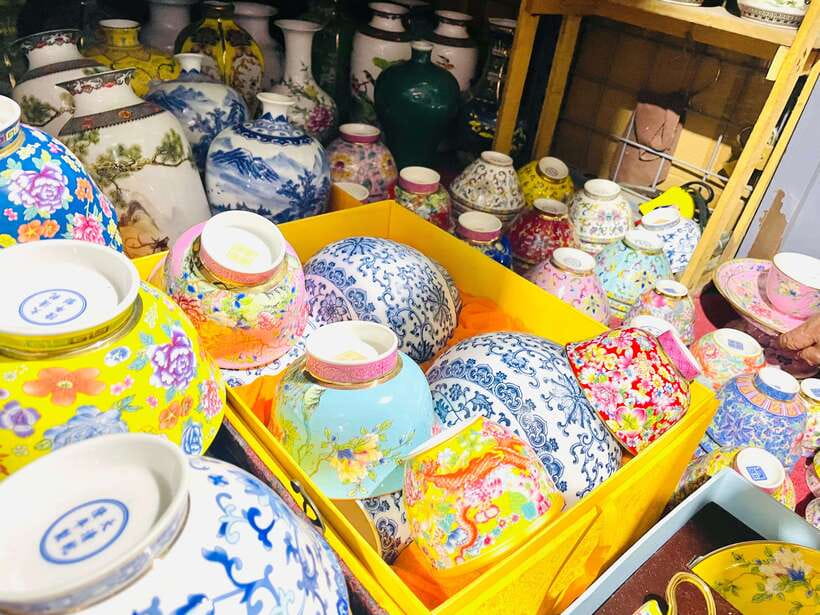 Night Market Haggling Adventure with an English Guide! - Another 90 minutes to shop and bargain