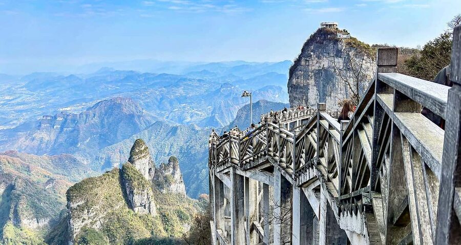 One Day Mini Group Tour to Glass Bridge and Tianmen Mountain - Who should book this day