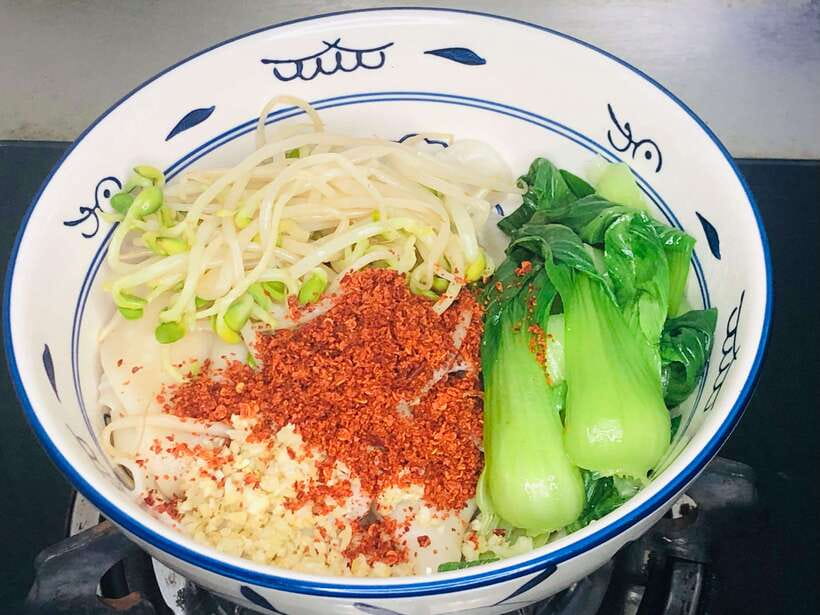 Online Cooking Class Hand Pulled Noodles by Sunflower Li - Pulling the wide belt noodles