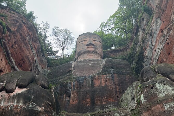 Panda, Leshan, and Emei Mountain 2-day tour - Who will enjoy this two-day plan