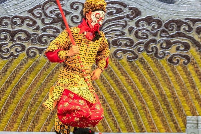 Peking Opera at Liyuan Theater Tickets - English subtitles make the old stories easier to follow