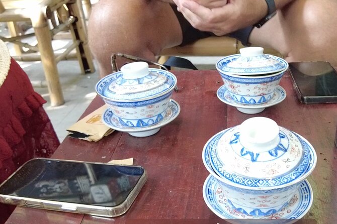 Private 1-Day: Panda and Chengdu Local Life (Make Vlog for you) - East Suburb Memory after dark
