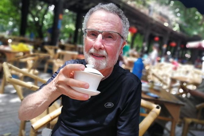 Private 4-Day Tour: Beijing, Xi'an, Chengdu & Shanghai - Chengdu evening: tea at Wenshu Temple and hot pot