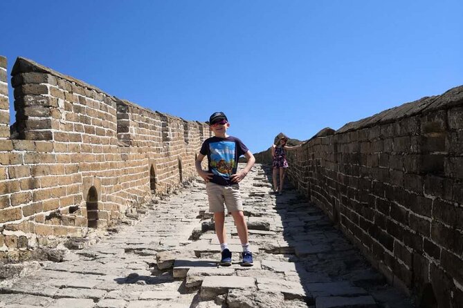 Private All-inclusive Jinshanling Great Wall 1-day tour - Lunch after the hike